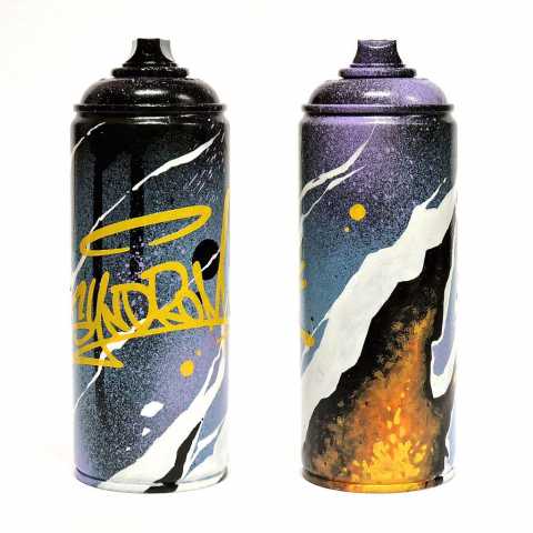 Graffiti custom spray can #09