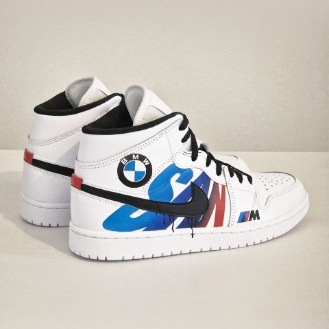 Air Jordan 1 Mid custom personnalisée "BMW"